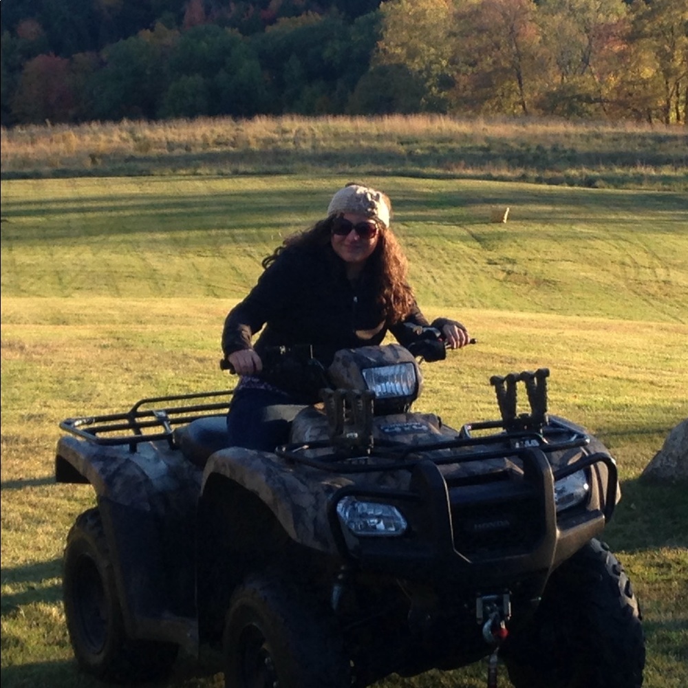 Meet your Posher, Isabella